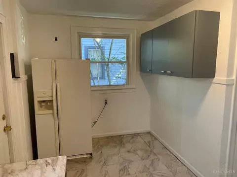 2690 Shaffer, Cincinnati, OH 45211 photo 12