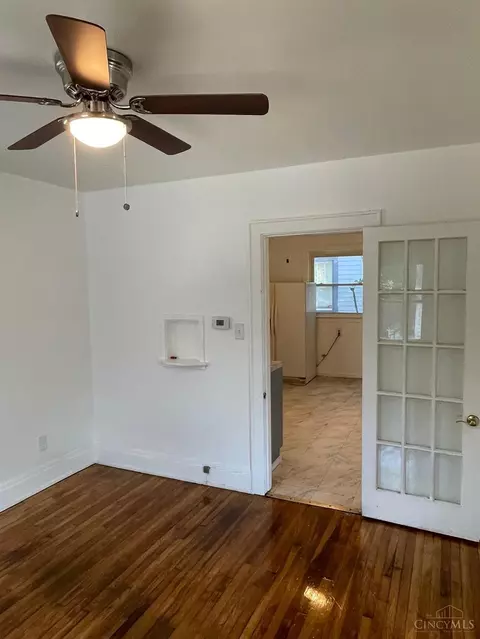 2690 Shaffer, Cincinnati, OH 45211 photo 7
