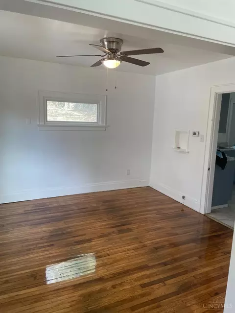 2690 Shaffer, Cincinnati, OH 45211 photo 8