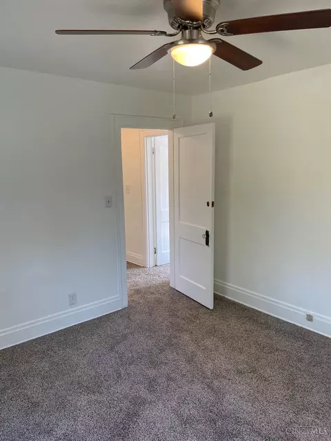 2690 Shaffer, Cincinnati, OH 45211 photo 14