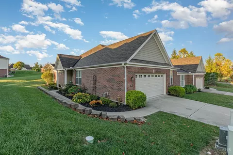 393 Turtle Creek Dr, Loveland, OH 45140