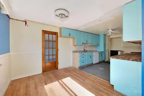 796 Mayjo Ct, Cincinnati, OH 45224 photo 16