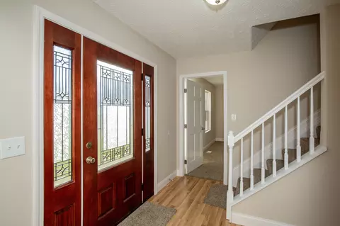 3727 Maplebrooke, Amelia, OH 45102 photo 8