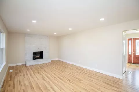 3727 Maplebrooke, Amelia, OH 45102 photo 14