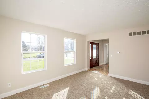 3727 Maplebrooke, Amelia, OH 45102 photo 12
