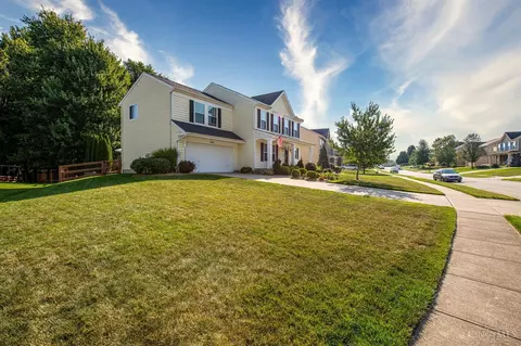 1260 Misty Lake Ln, Batavia, OH 45103