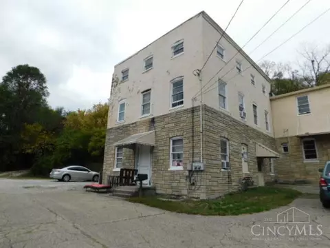 2441 White, Cincinnati, OH 45214