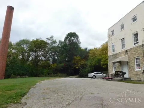 2441 White, Cincinnati, OH 45214 photo 3