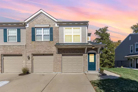 1324 Twin Spires Dr #304, Batavia, OH 45103