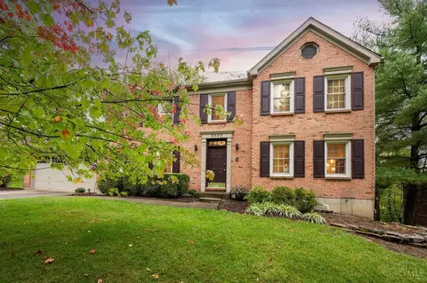 6699 Old Station Dr, West Chester, OH 45069