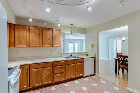 825 Neeb Rd #2, Cincinnati, OH 45233 photo 16
