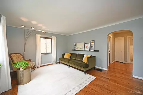 6122 Hammel Ave, Golf Manor, OH 45237 photo 5