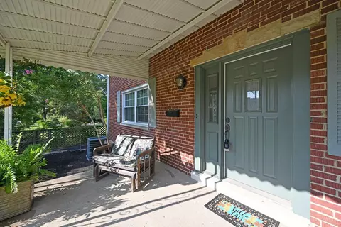 1615 Beacon St, Cincinnati, OH 45230 photo 4
