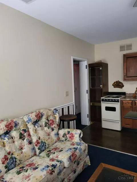 315 Maple, Hamilton, OH 45011 photo 4
