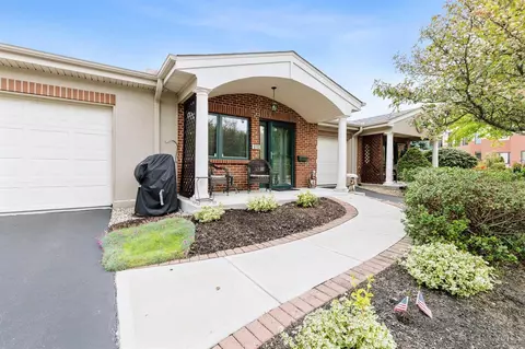 5113 N Bnd, Cincinnati, OH 45211