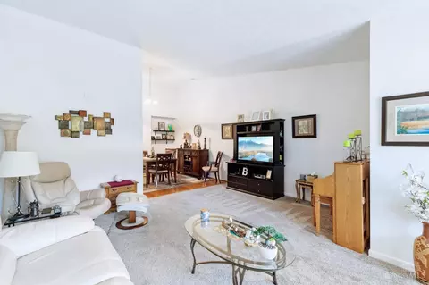 5113 N Bnd, Cincinnati, OH 45211 photo 5