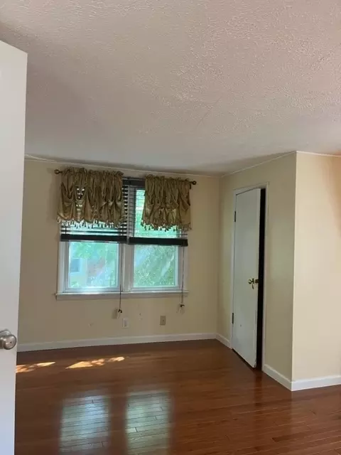 1018 Crosley, Cincinnati, OH 45215 photo 10