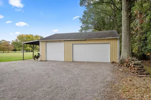 Exterior - 6380 Marathon Edenton, Blanchester, OH 45107 photo 7 of 9