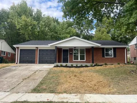 2566 Mustang Dr, Cincinnati, OH 45211
