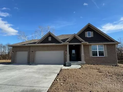3637 Silax, Hamilton, OH 45013