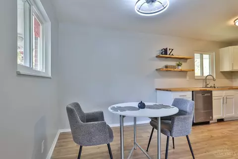 8875 Planet Dr, Cincinnati, OH 45231 photo 7