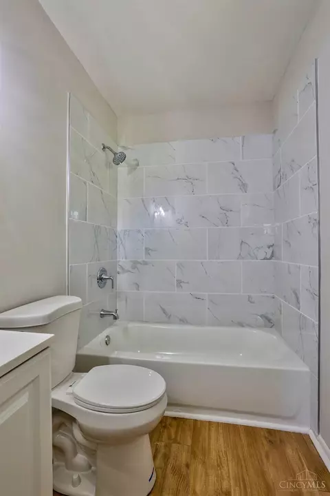 8875 Planet Dr, Cincinnati, OH 45231 photo 15