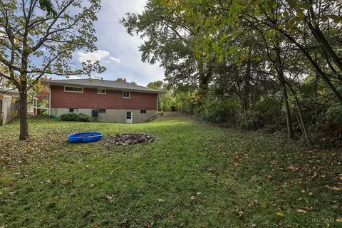 8875 Planet Dr, Cincinnati, OH 45231 photo 22
