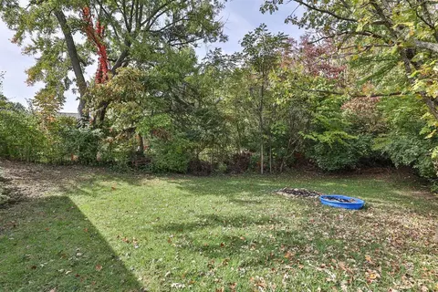8875 Planet Dr, Cincinnati, OH 45231 photo 21