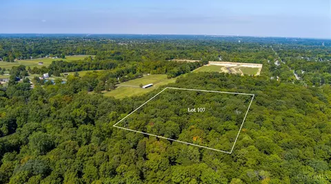 6632 Saddleback Way, Goshen, OH 45140