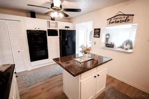 4667 Galaxy Ln, Cincinnati, OH 45244 photo 6