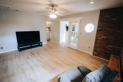 4667 Galaxy Ln, Cincinnati, OH 45244 photo 14