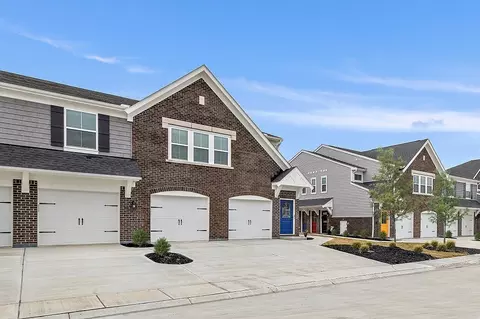 5172 Hazeltine #2-301, Turtle Creek Twp, OH 45036