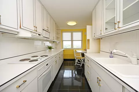 2444 Madison #1408, Cincinnati, OH 45208 photo 39
