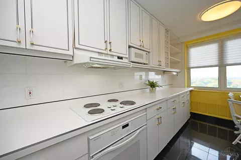 2444 Madison #1408, Cincinnati, OH 45208 photo 41