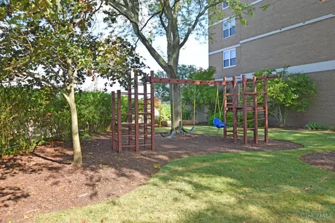 2444 Madison #1408, Cincinnati, OH 45208 photo 75