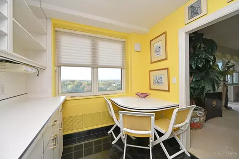 2444 Madison #1408, Cincinnati, OH 45208 photo 36