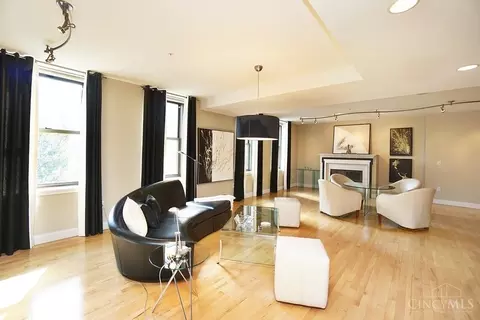 30 E Central #301, Cincinnati, OH 45202 photo 6
