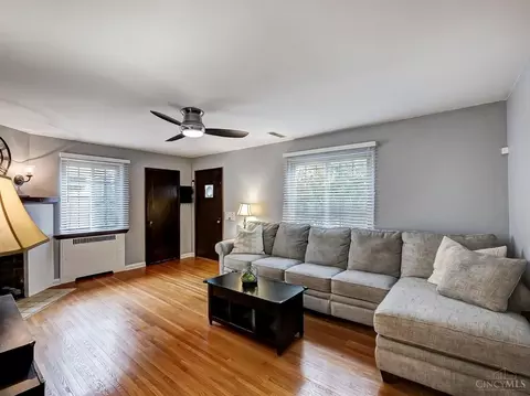 3434 Oak View Pl, Cincinnati, OH 45209 photo 4