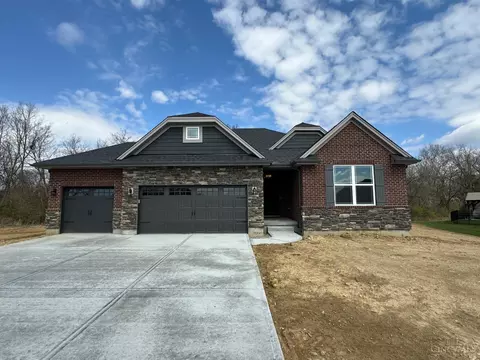 3824 Jenna #VC-29, Hamilton, OH 45013