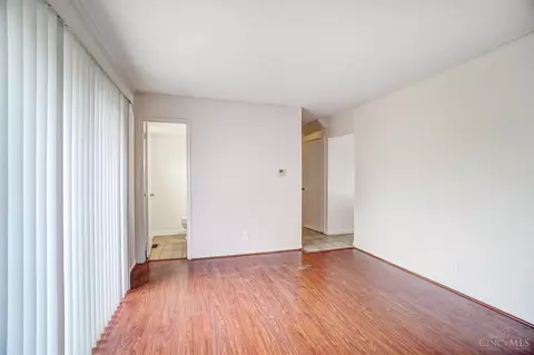 11694 Hanover Rd, Forest Park, OH 45240 photo 6