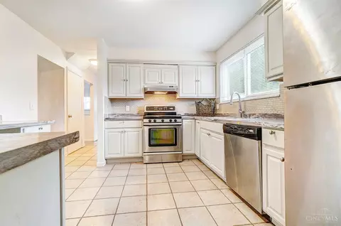11694 Hanover Rd, Forest Park, OH 45240 photo 10