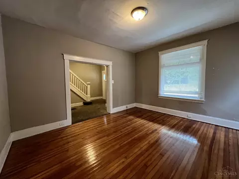 4562 Winton, Cincinnati, OH 45232 photo 5