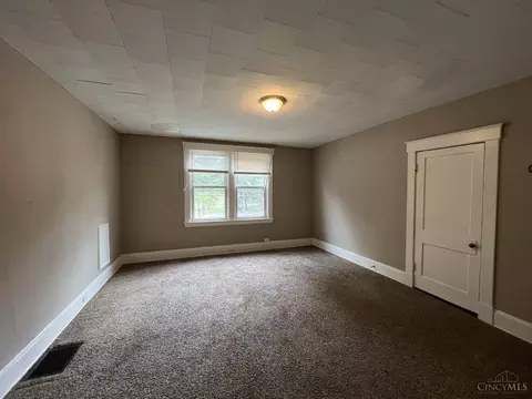 4562 Winton, Cincinnati, OH 45232 photo 9