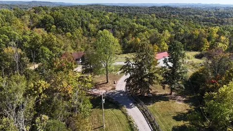 1240 Parker Rdg, Peebles, OH 45660