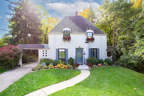 39 Reily, Wyoming, OH 45215