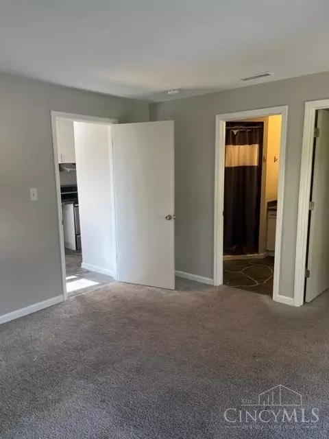 2339 Kemper #E, Cincinnati, OH 45206 photo 16