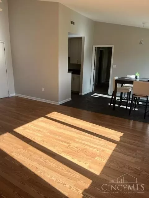 2339 Kemper #E, Cincinnati, OH 45206 photo 3