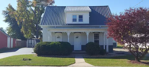 20 Main, Mowrystown, OH 45155