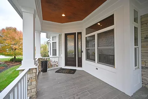 890 Pine Vly, Cincinnati, OH 45245 photo 4