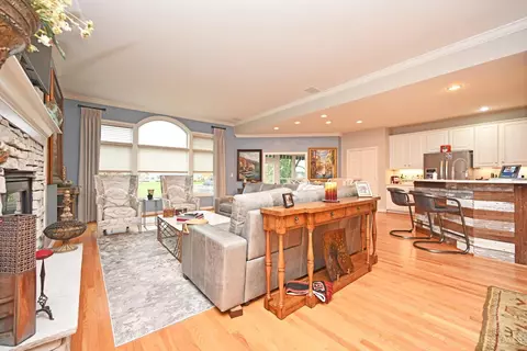890 Pine Vly, Cincinnati, OH 45245 photo 13